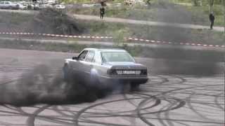 W124 Mercedes Diesel Turbo Burnout Hedemora Sweden [upl. by Idnyl66]