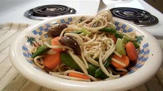 beef lo mein and my first taste of fish sauce [upl. by Anirbaz888]