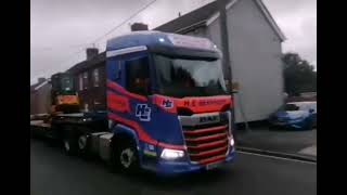 H E Services DAF XF GK23 FGO passing Caerphilly Nantgarw Rd 61023 at 0737 with a tone [upl. by Weissmann582]