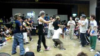 8 NORTH GATE vs Mortal combat 19th Oct 08 [upl. by Nnylireg]