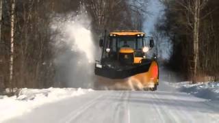 JCB Fastrac mit dem Schneepflug unterwegs Produktvideo  LandtechnikTV [upl. by Onej]