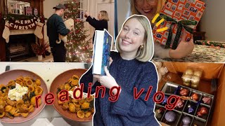 cozy reading vlog I read my fav book of 2023  decorating for the holidays [upl. by Ahael]