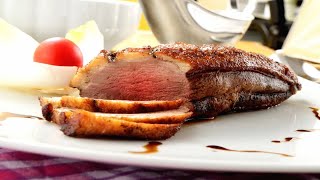 Recette  Magret de canard au four [upl. by Mikah644]