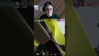 PETITE GLISSADE DE NOTRE JETT x  liliruco sur Twitch [upl. by Schreib596]