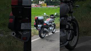 STUDDS CRUISERPANNIERSINTERCEPTOR 650 HARD PANNIERS [upl. by Llenaej]