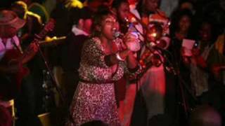 Jazmine Sullivan  Backstabbers LIVE [upl. by Allcot]