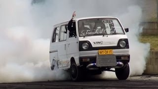 WTOFIT CRAZY ROTARY TURBO SUZUKI VAN AT BURNOUT MANIA 2 SYDNEY DRAGWAY [upl. by Ayhay524]