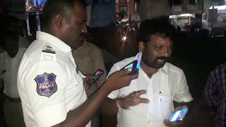 Geesugonda MPP Husband caught in drunk and drive at Kazipet  full video  Warangal Traffic Police [upl. by Omero]