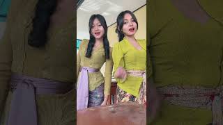 Pesona Gadis Bali  Ida Ayu [upl. by Hselin]