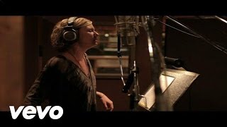 Lionel Richie  Hello Behind The Scenes ft Jennifer Nettles [upl. by Archangel731]