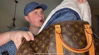 How to get creases and folds out of a Louis Vuitton bag [upl. by Jamesy765]