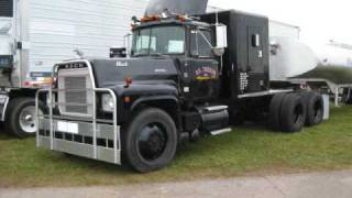 ATHS Show  Rubber Duck Truck Mack Peterbilt GMC Kenworth [upl. by Conger330]