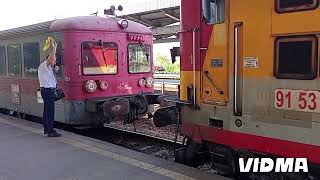 Cuplarea locomotivei BB Clasa 425 la rama Rio in Ploiești Vest [upl. by Zelma]