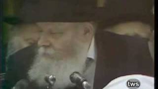 Niggun with the Rebbe Lekatchila Ariber [upl. by Raynard]