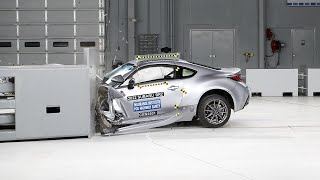 2022 Subaru BRZ driverside small overlap IIHS crash test [upl. by Bobbi]