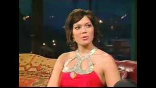 Mandy Moore  Interview amp Senses Working Over time Live  Craig Kilborn 20030325 [upl. by Schnurr]