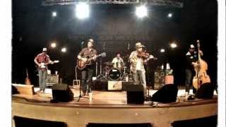 Turnpike Troubadours sit down with The Texas Music Scene [upl. by Nwhas]