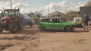 Lady Bangers in the pits Odsal Stadium Bradford [upl. by Malachy]