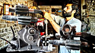 How to repair steering box massey tractor in workshop [upl. by Accissej]