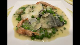 Bacalao fresco en salsa verde Hecho en menos de 10 minutos con gambas y chirlas [upl. by Saimon422]