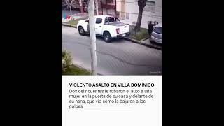 BRUTAL ROBO EN AVELLANEDA I Dos delincuentes le robaron el auto a una mujer en la puerta de su casa [upl. by Mendie922]