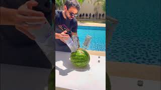 Da pra ficar bêbado comendo melancia🤣🍉 alcool bebida comédia viral fail [upl. by Pliske]