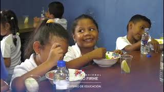 Meduca Panamá  Programa de Almuerzo Escolar CEBG Villa Catalina [upl. by Sivam]