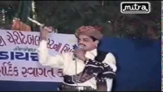 Hokaliyo Chiya Gom  Gujarati Dayro  Maniraj Barot Hit Song  Live Program [upl. by Eiznikcm]