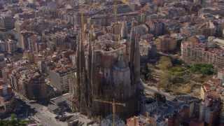 Obra incompleta La Sagrada Familia  Euromaxx [upl. by Spada]