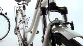 Schwinn Voyageur World Platform Review from Performance Bicycle [upl. by Helali70]