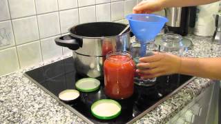 Basic Tomatensosse einkochen [upl. by Kenwee]