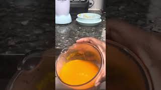 NutriBullet Baby Blender Easy Carrot Puree Recipe for Healthy Baby Food [upl. by Nnyroc]