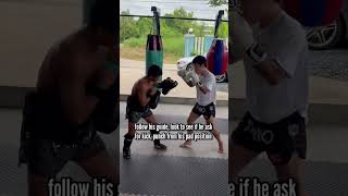 MUAY THAI  HOW TO KICK PADS [upl. by Stock]