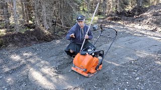 How to use a plate compactor  Finishing the driveway kiltinalaska [upl. by Saum]