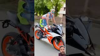 60 साल के आदमी का खतरनाक स्टंट automobile stunt bikestunt rider farazstuntrider bikers kgf2 [upl. by Yerhpmuh]