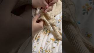 Weaving in ends  knitting [upl. by Zendah]