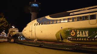 Bolk Schwertransport  Eine Boeing 737 geht auf Reisen [upl. by Nnylamme]