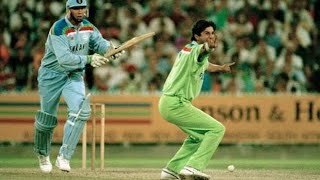 Wasim Akram Bowling 1992 World Cup Final [upl. by Andras]