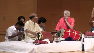 Thani Avarthanam by Mridangam Maestros Sri Guruvayur Dorai and Sri Mannargudi Easwaran [upl. by Mairym]