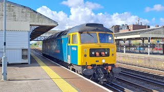 47749 arrives and departs Eastleigh Station working 0Z75 170424 [upl. by Chae896]