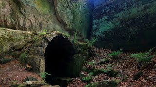 Geheimnisvolle Stadt im Wald entdeckt  Exploring lost places [upl. by Nirihs]