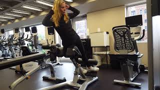 Abdominal Oblique Training Options  Precor Back Extension  Discovery Series DBR0312  Mai Trainer [upl. by Aksel]