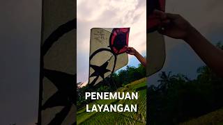 Penemuan layangan 😁 layangan layanganadu layanganaduan layanganputus layanglayangputus [upl. by Anayeek]