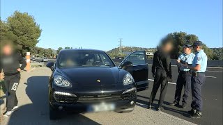 Ils louent un Porsche Cayenne et se prennent pour des pilotes [upl. by Hanafee465]