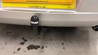 Chrysler 300c SRT detachable Brink towbar showing rear bumper finish [upl. by Murry]