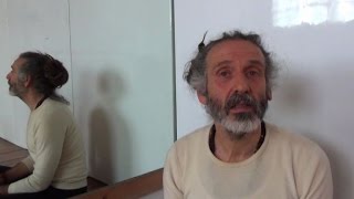 Maestro Iyengar Pisano buona pratica yoga è senza competizione [upl. by Corbett]