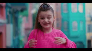 FILIZ KEMAL  Asik Mecnun 2024 Official Video [upl. by Thordia]