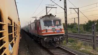 Bhuj  Bandra Terminus Kutch SF Express Xing with 22953 Gujarat Express indianrailways [upl. by Sillyhp]