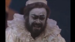 Pagliacci  Luciano Pavarotti  No Pagliaccio non son  English subtitles [upl. by Nesahc]