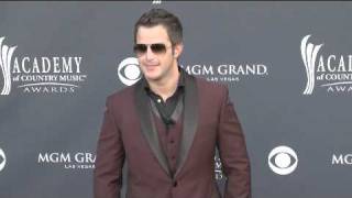 Easton Corbin Fashion Snapshot ACM Awards 2011 [upl. by Elacsap111]